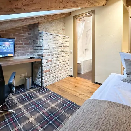 Apartment New Town 1 *
